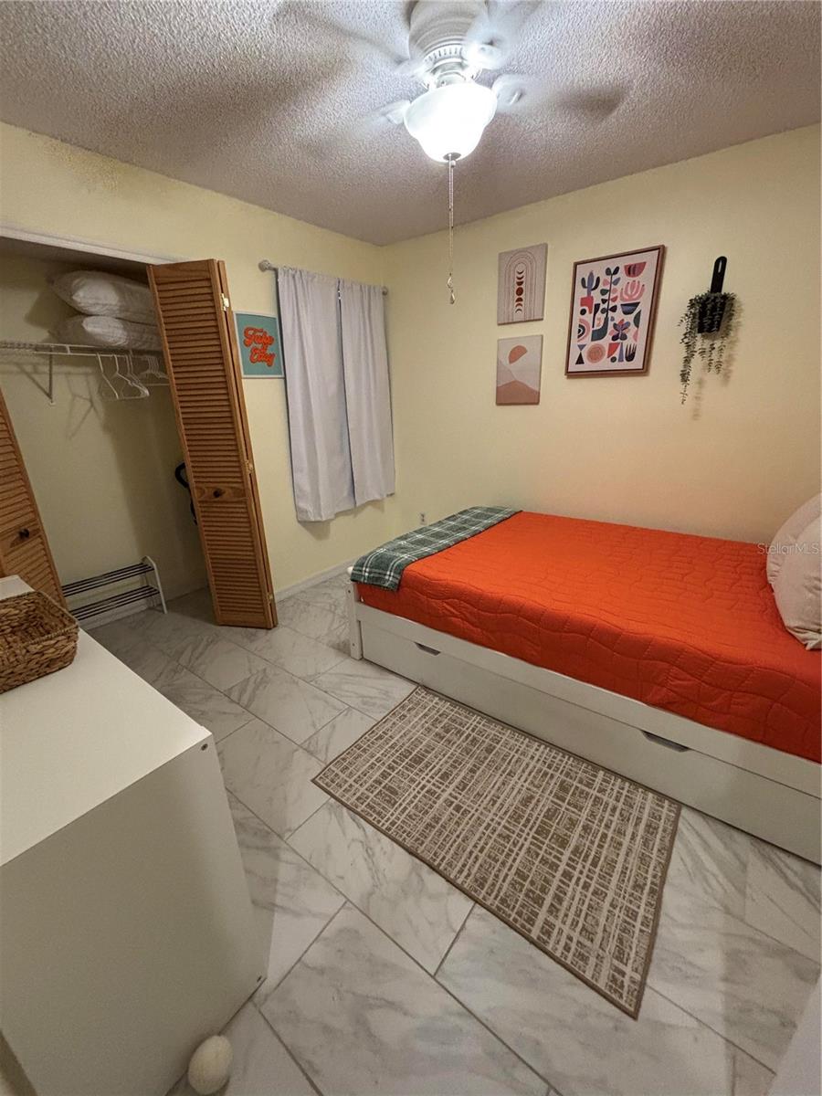 Image 6 of 19 For 2020 Royal Bay Boulevard 91