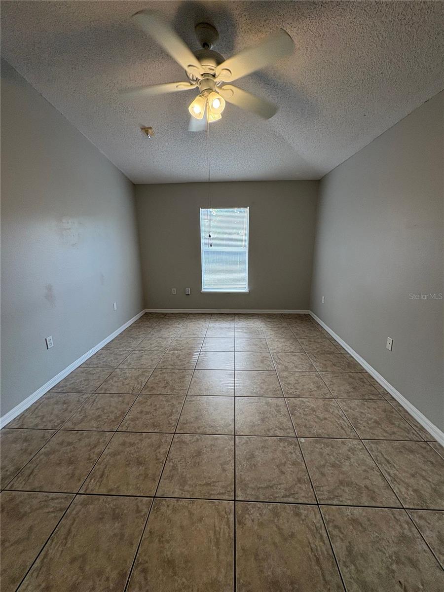 Image 11 of 25 For 3548 Stonefield Drive