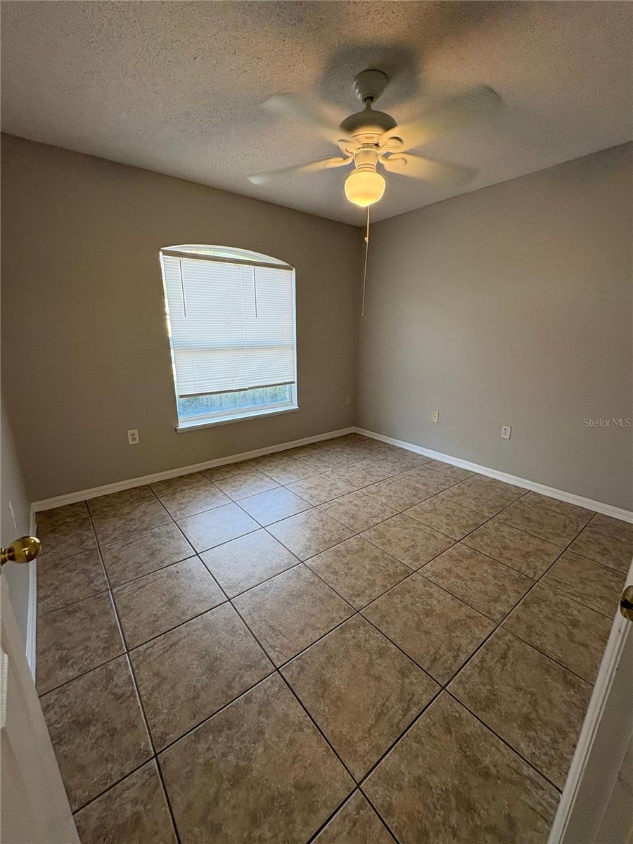 Image 13 of 25 For 3548 Stonefield Drive