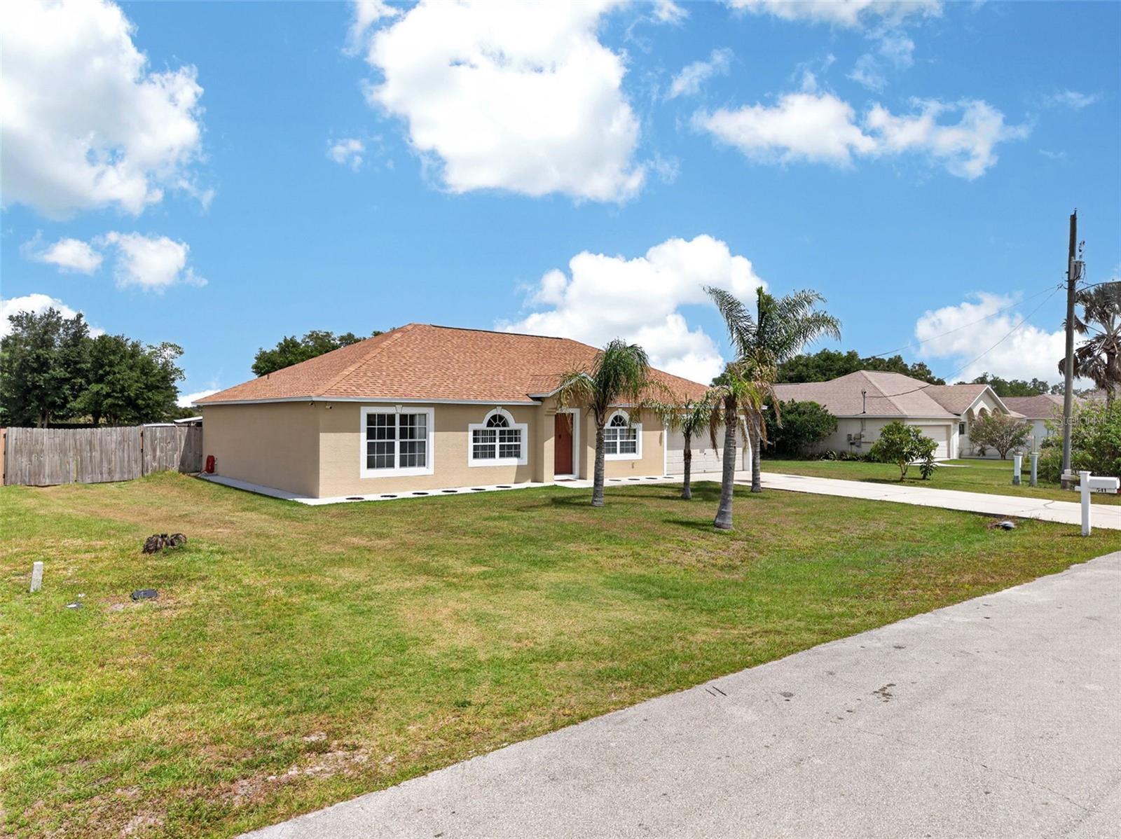 Image 2 of 79 For 541 Adriel Avenue