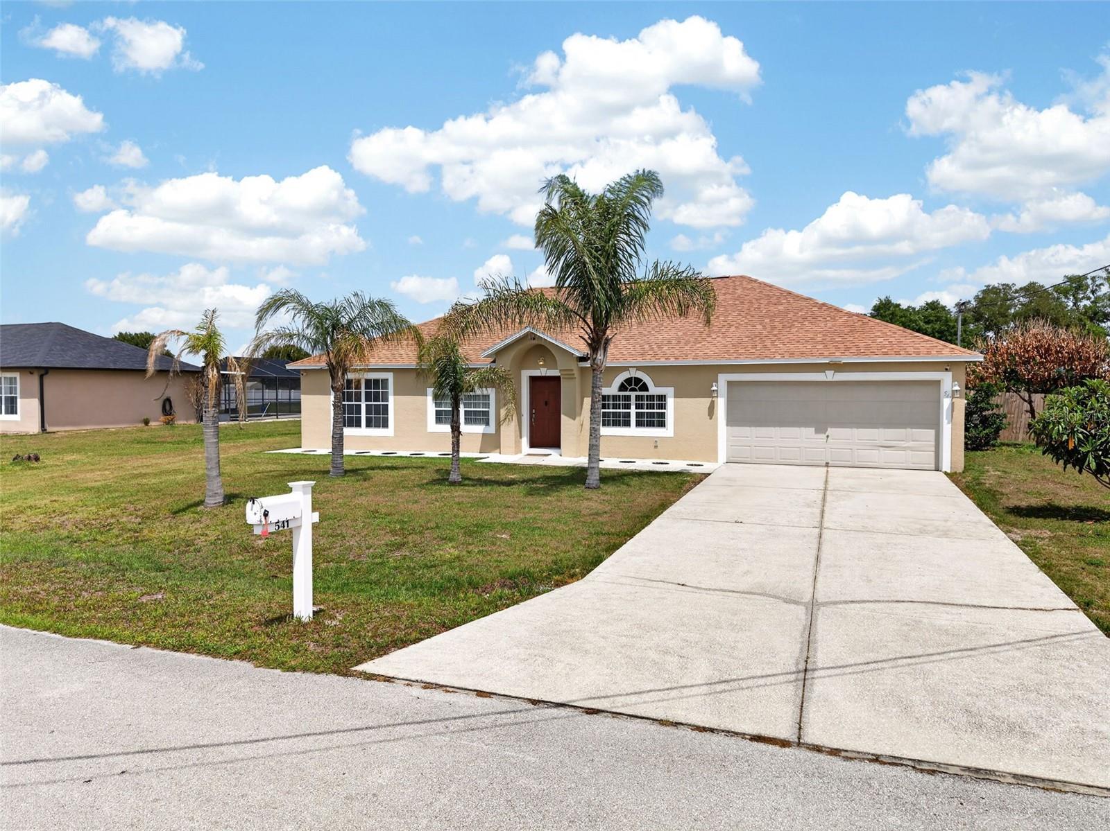 Image 5 of 79 For 541 Adriel Avenue