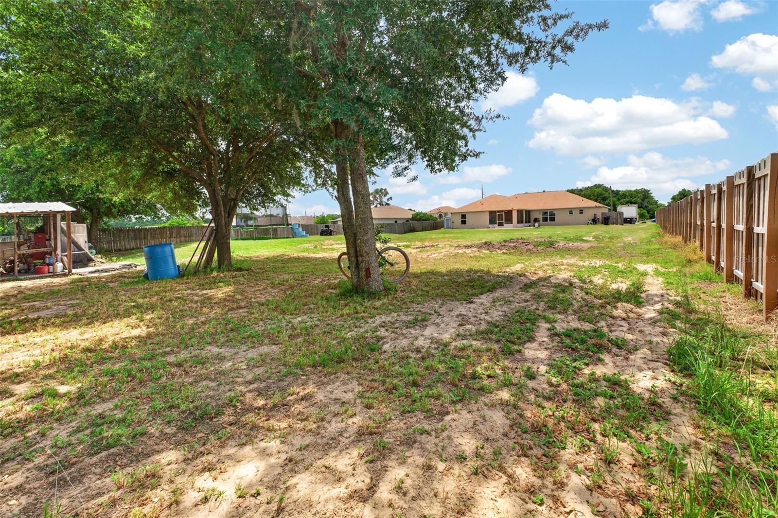 Image 61 of 79 For 541 Adriel Avenue