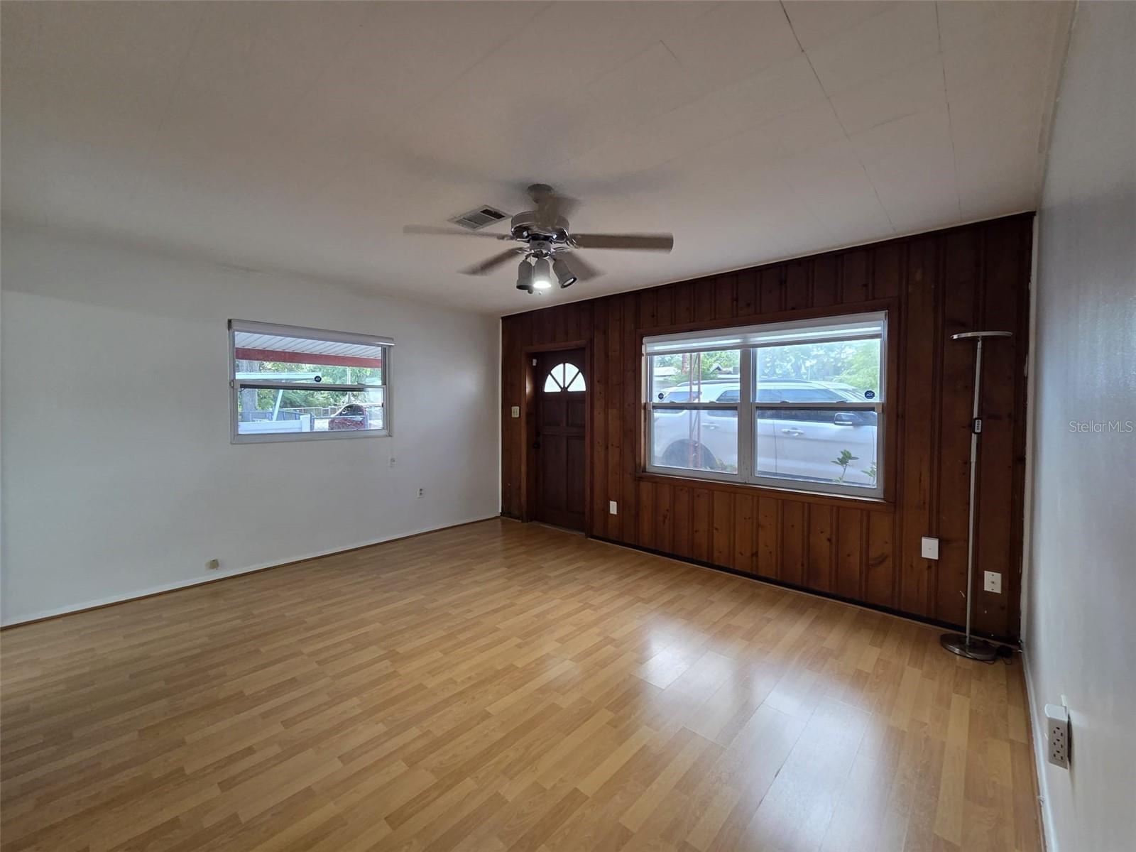 Image 10 of 29 For 7216 James Street