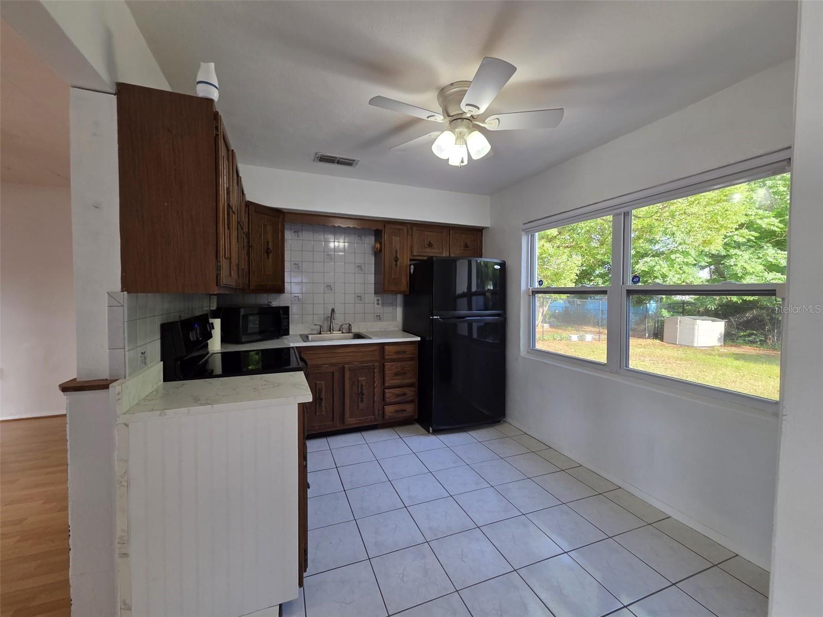 Image 12 of 29 For 7216 James Street