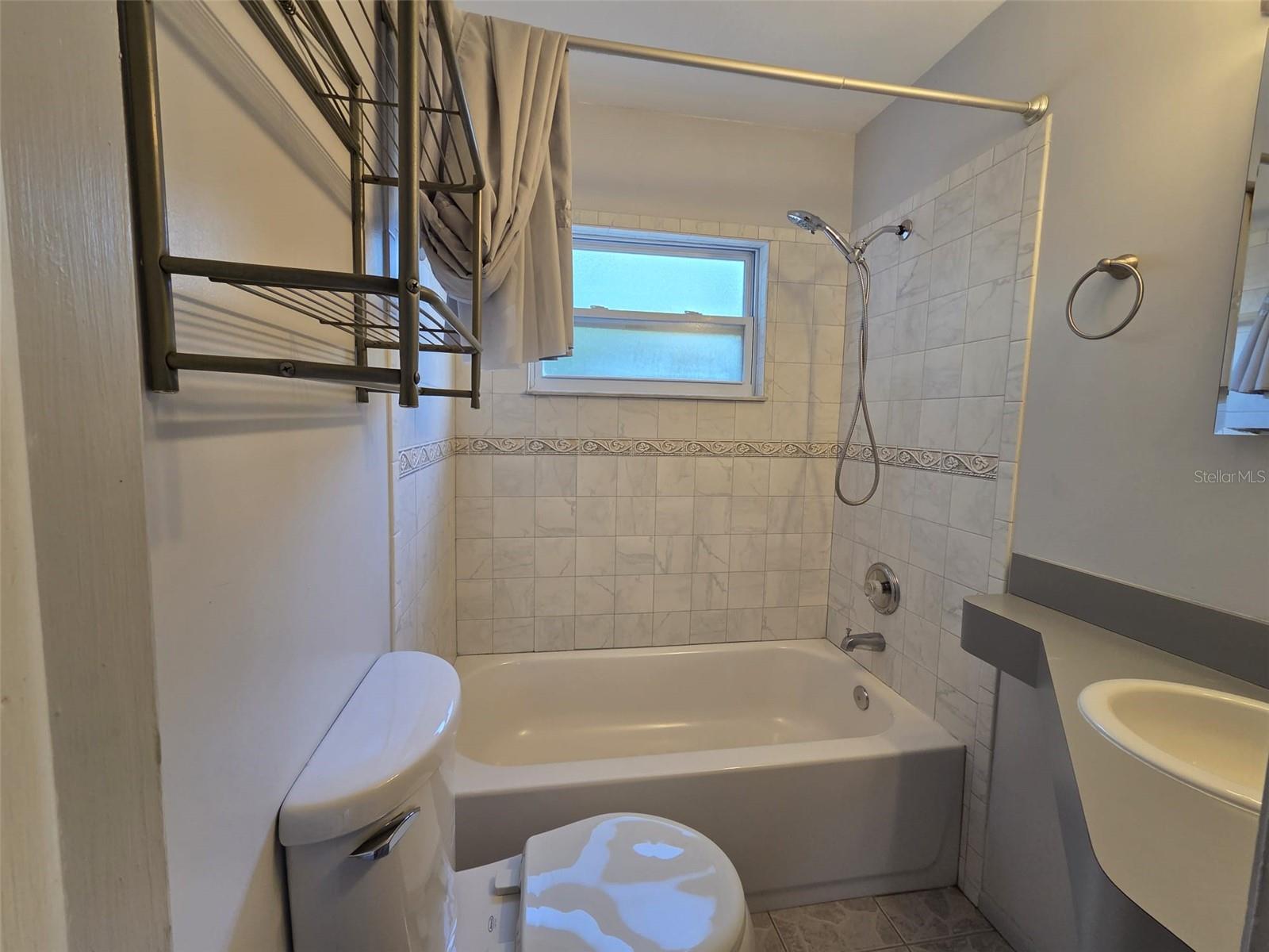 Image 17 of 29 For 7216 James Street