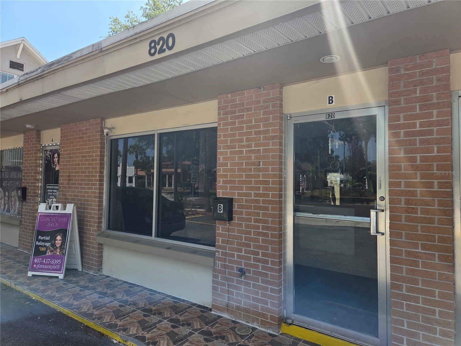 Image 16 of 27 For 820 Main Street