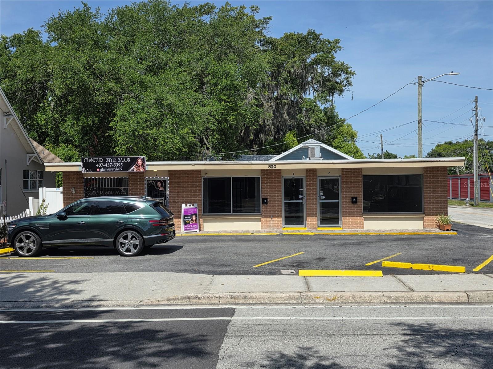 Image 2 of 27 For 820 Main Street