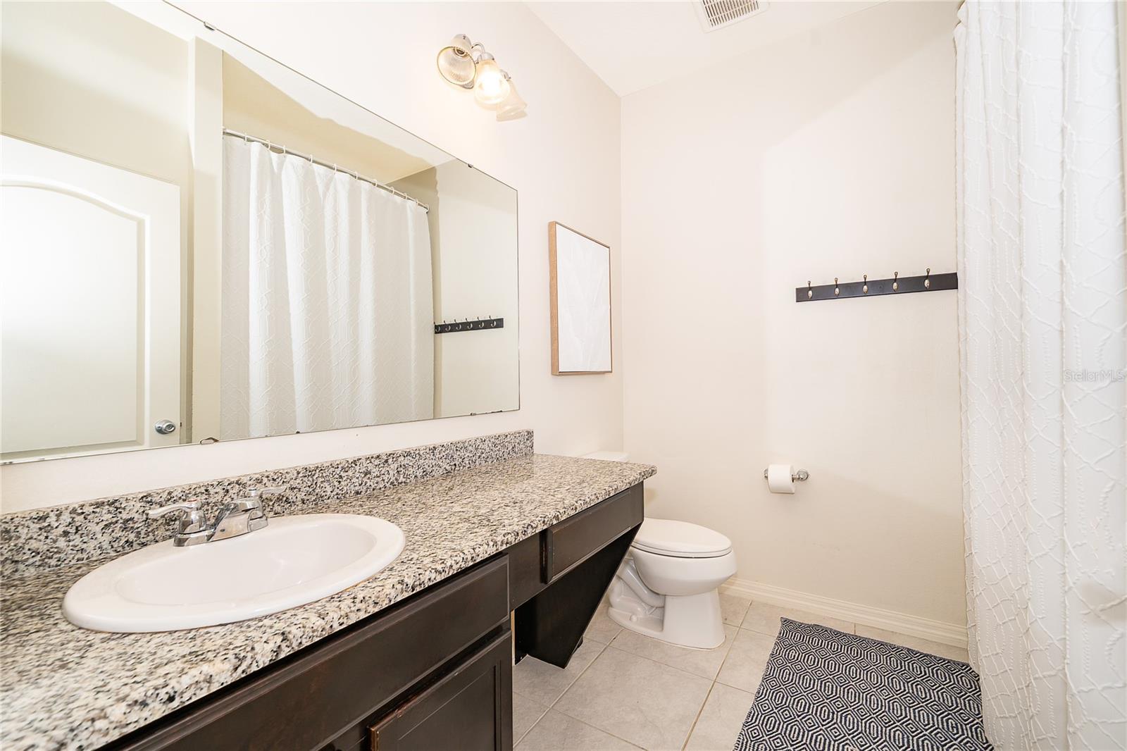Image 10 of 27 For 1815 Plumas Way