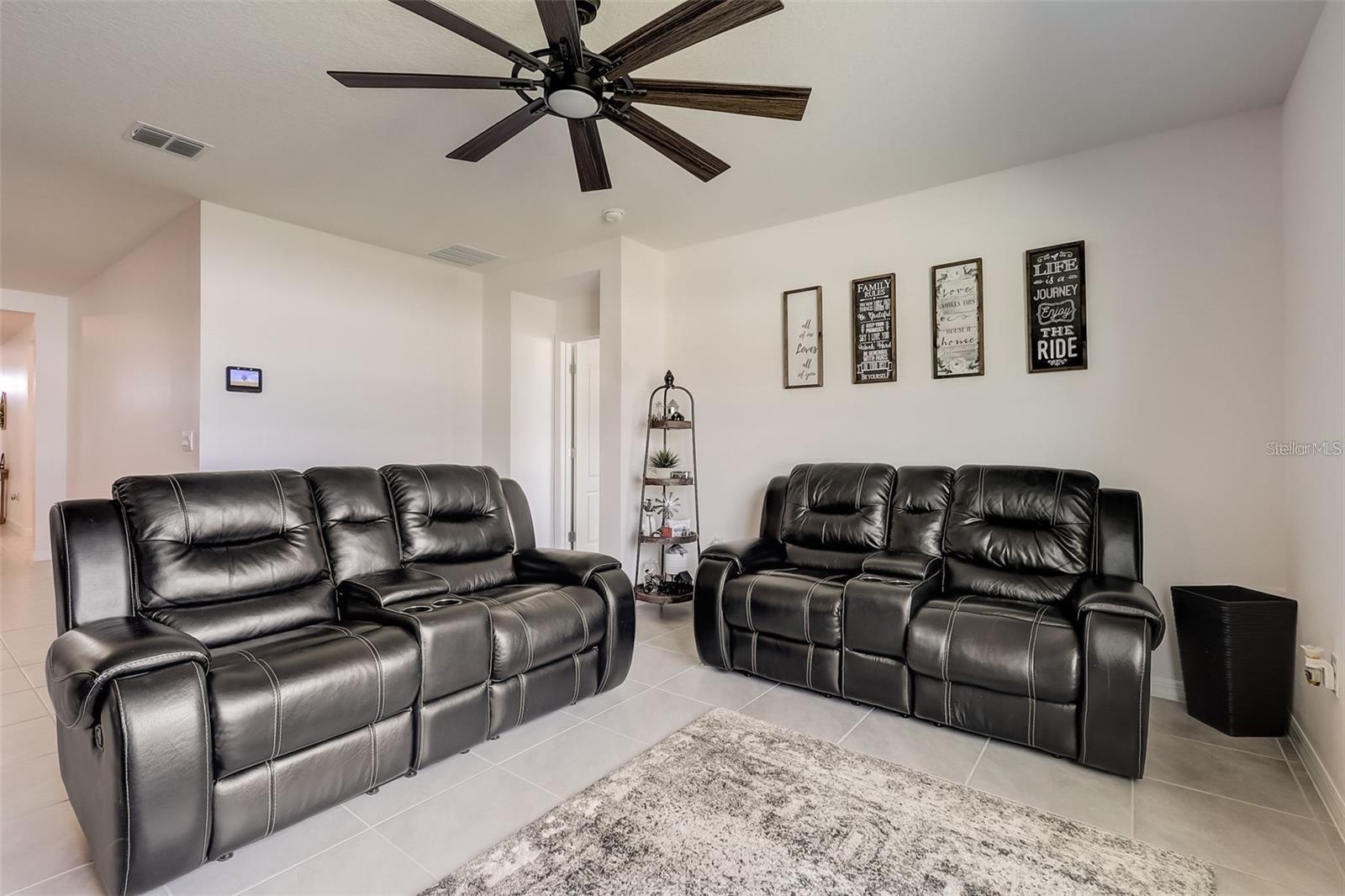 Image 10 of 28 For 2076 Tay Wes Dr