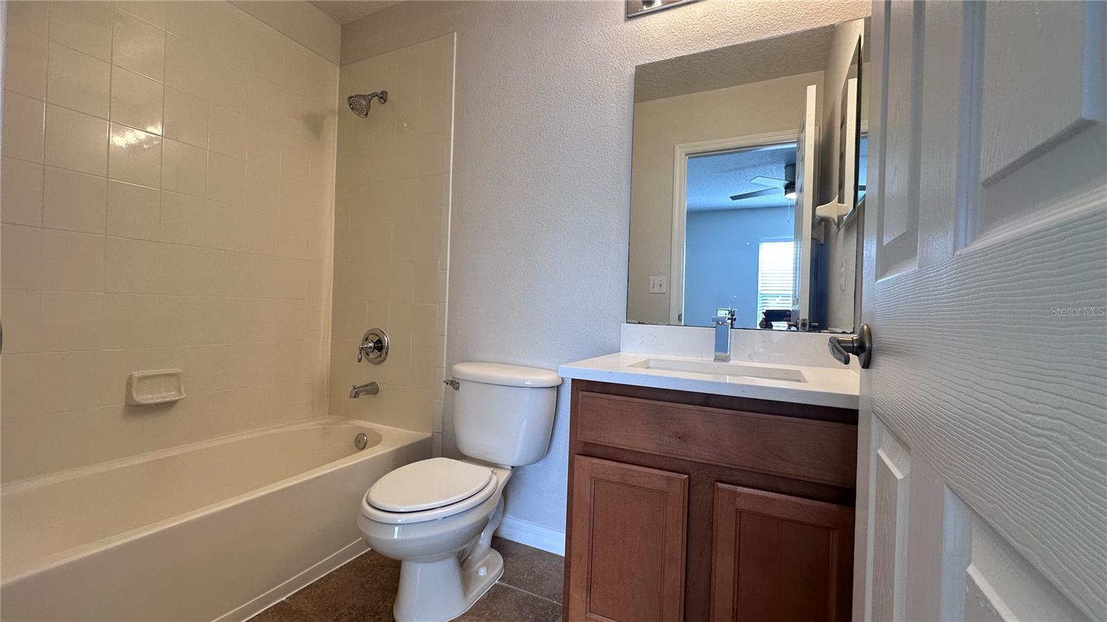 Image 17 of 21 For 517 Interlude Lane H-105