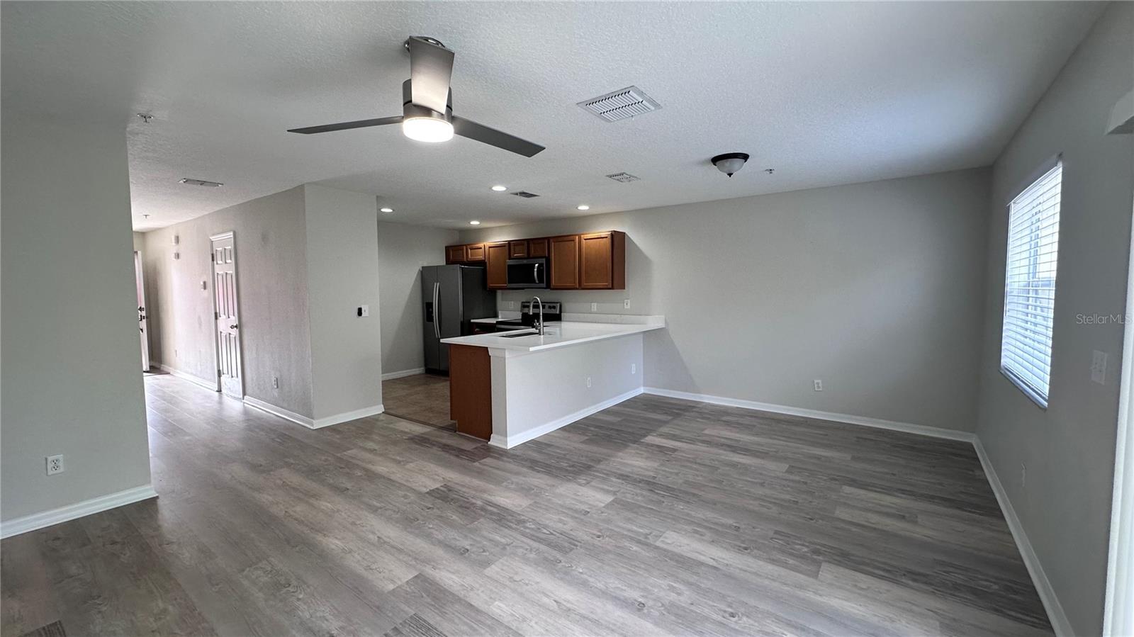 Image 2 of 21 For 517 Interlude Lane H-105