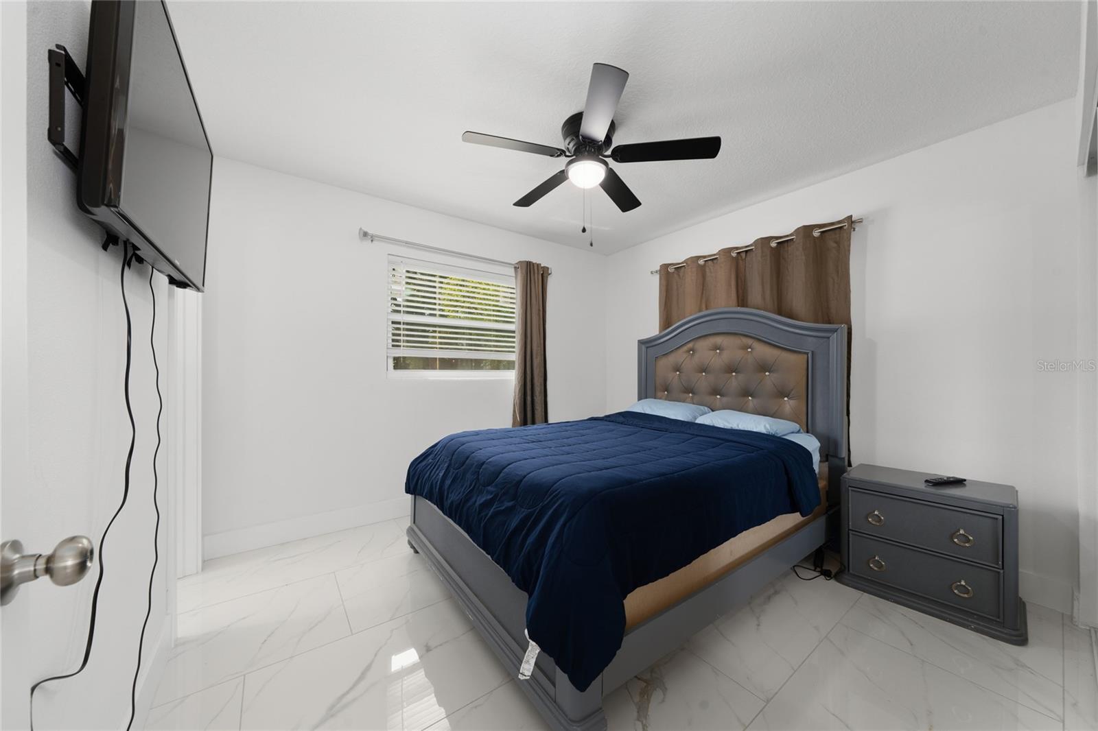 Image 21 of 29 For 4813 Turnbull Drive