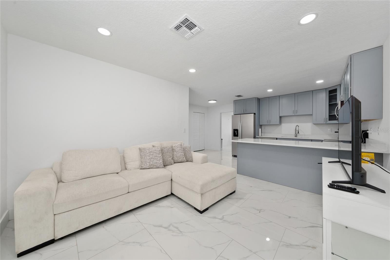 Image 4 of 29 For 4813 Turnbull Drive
