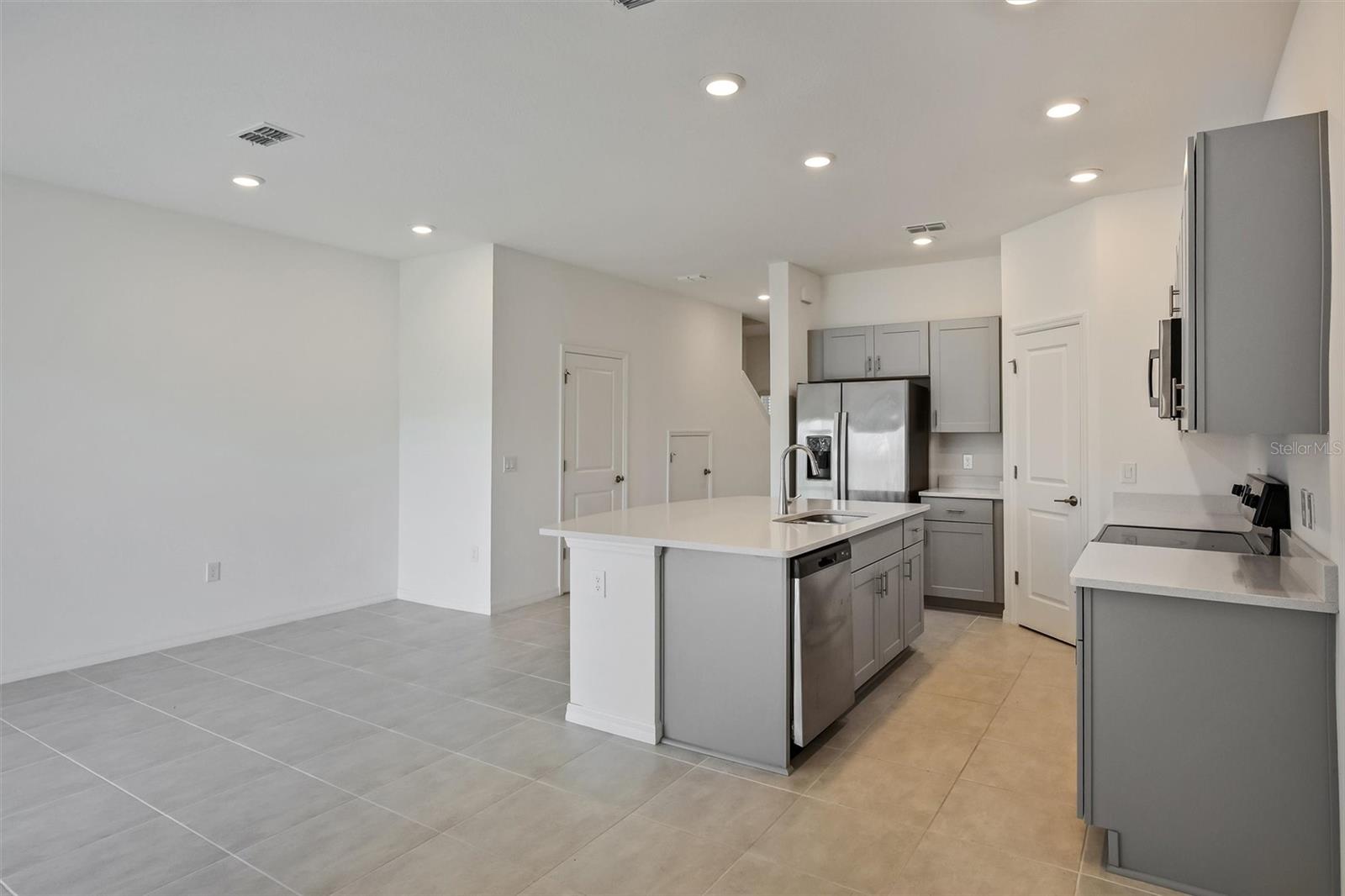 Image 11 of 49 For 1325 Anchor Bend Way