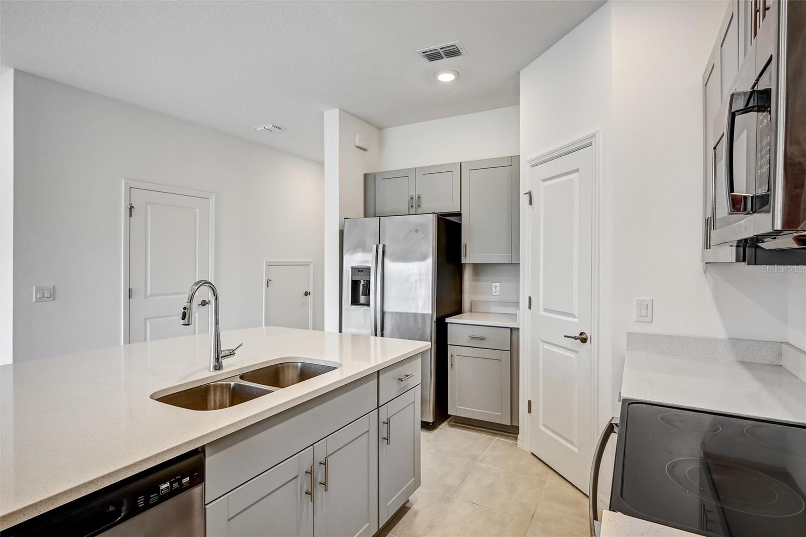 Image 12 of 49 For 1325 Anchor Bend Way