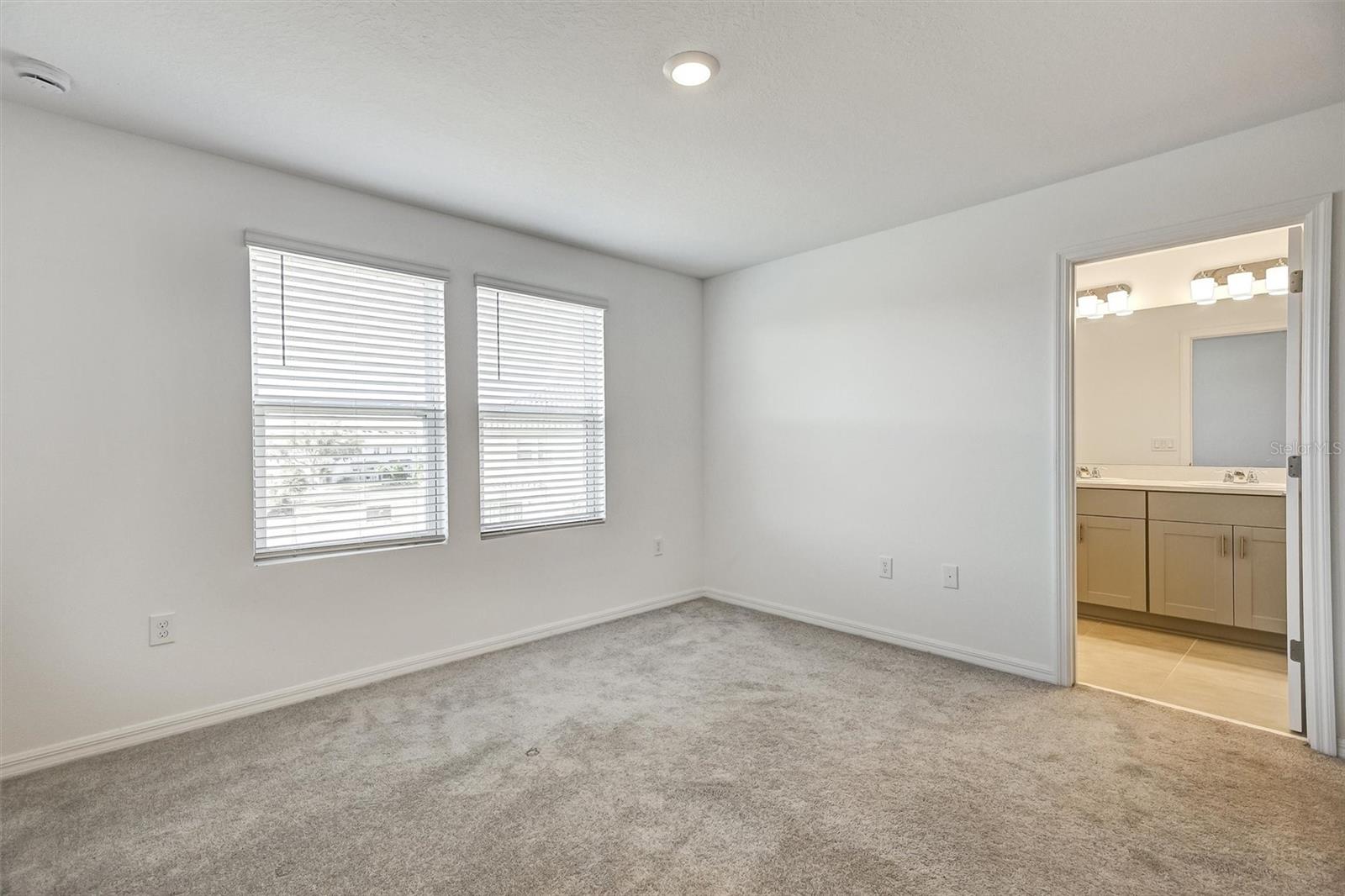Image 21 of 49 For 1325 Anchor Bend Way