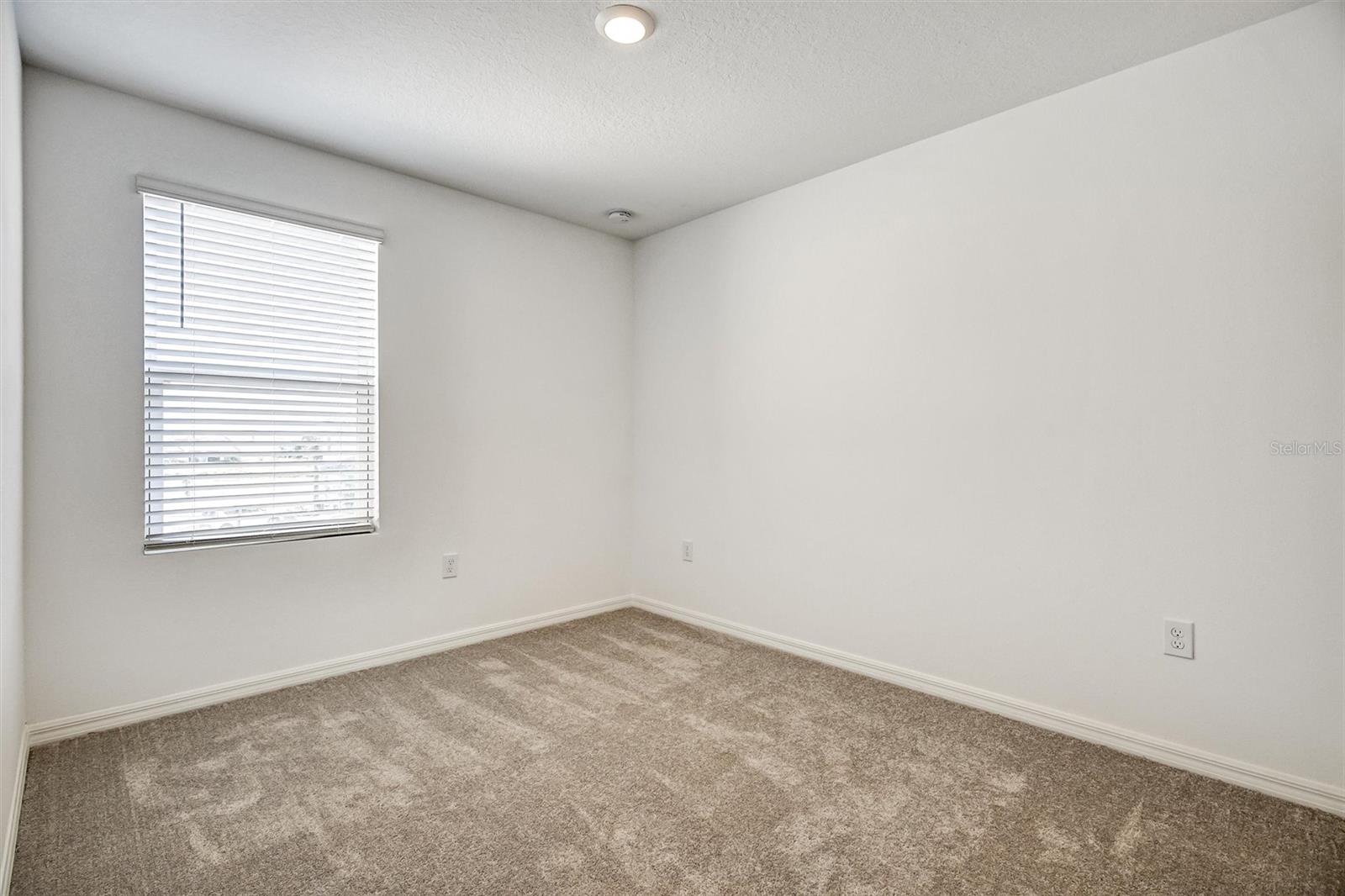 Image 27 of 49 For 1325 Anchor Bend Way