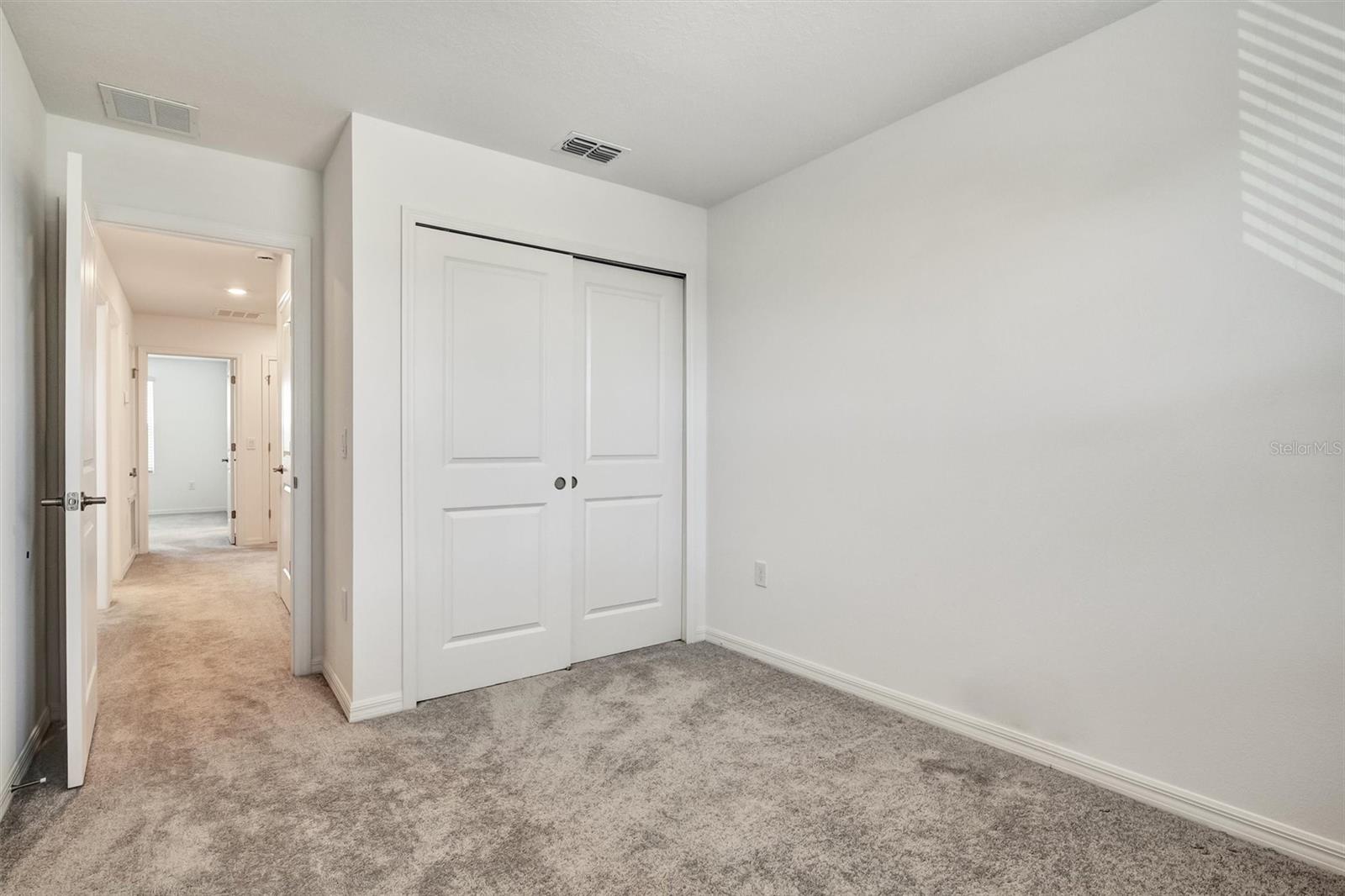 Image 36 of 49 For 1325 Anchor Bend Way