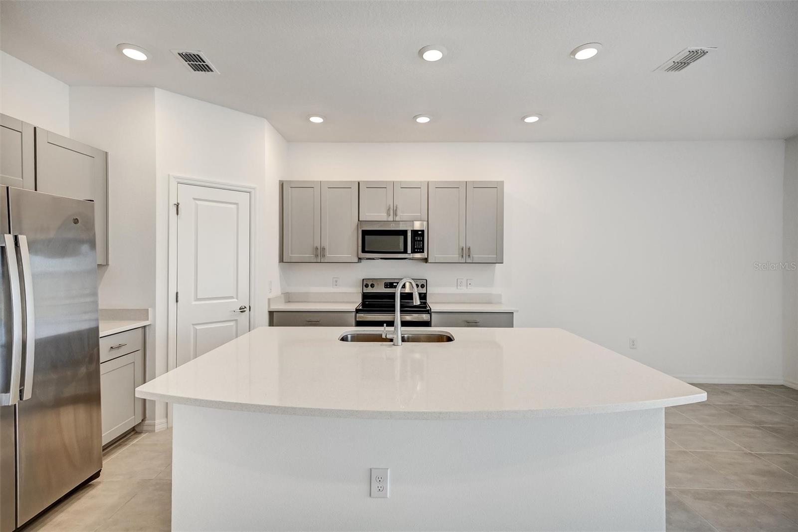 Image 8 of 49 For 1325 Anchor Bend Way