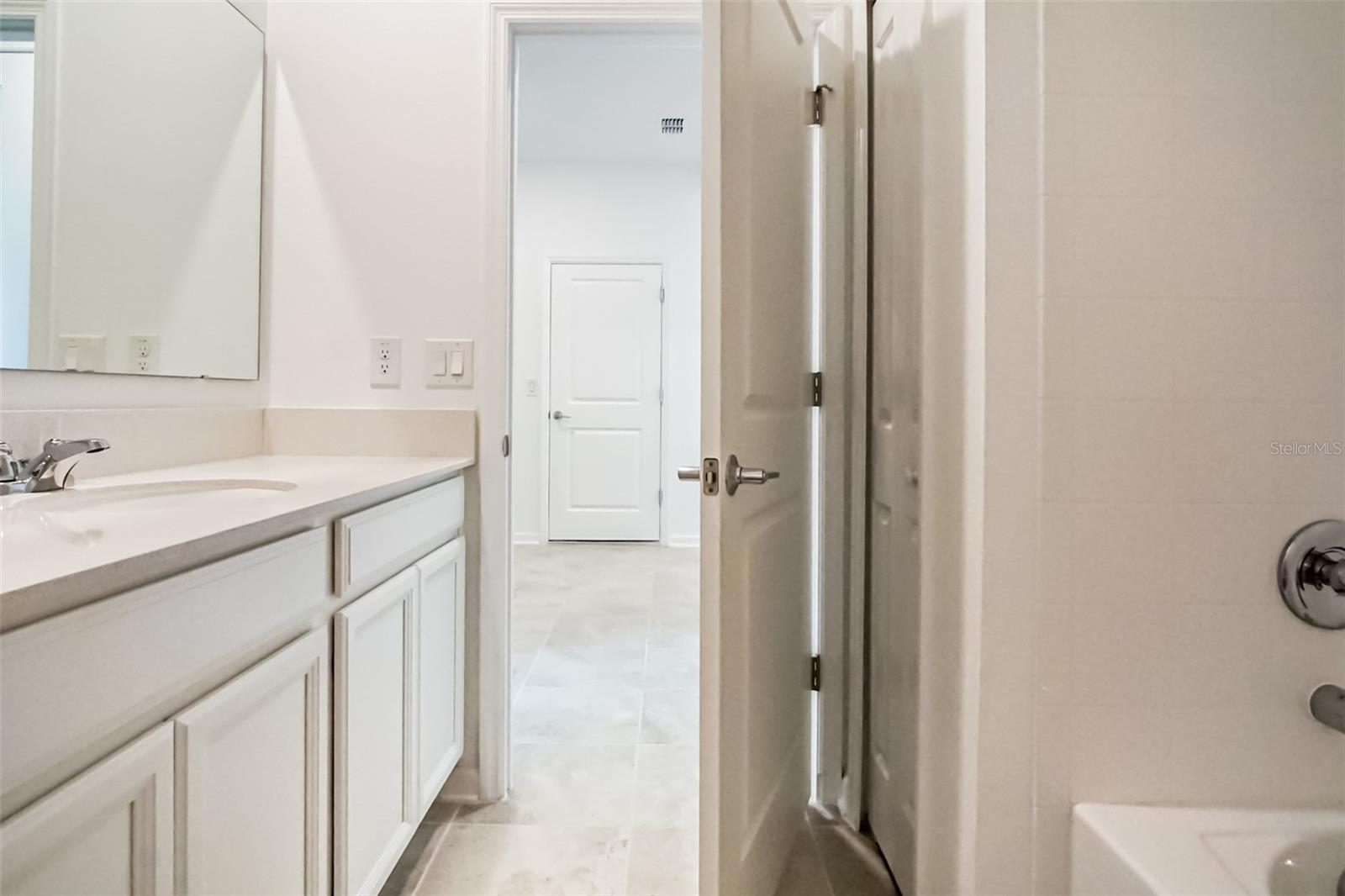 Image 18 of 29 For 786 Citrus Reserve Boulevard
