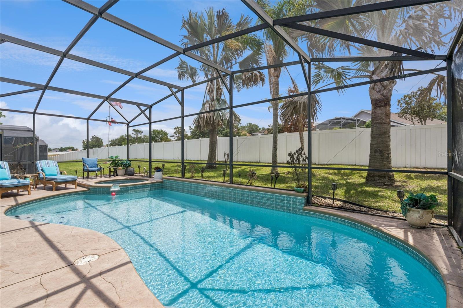Image 42 of 65 For 15513 Markham Drive