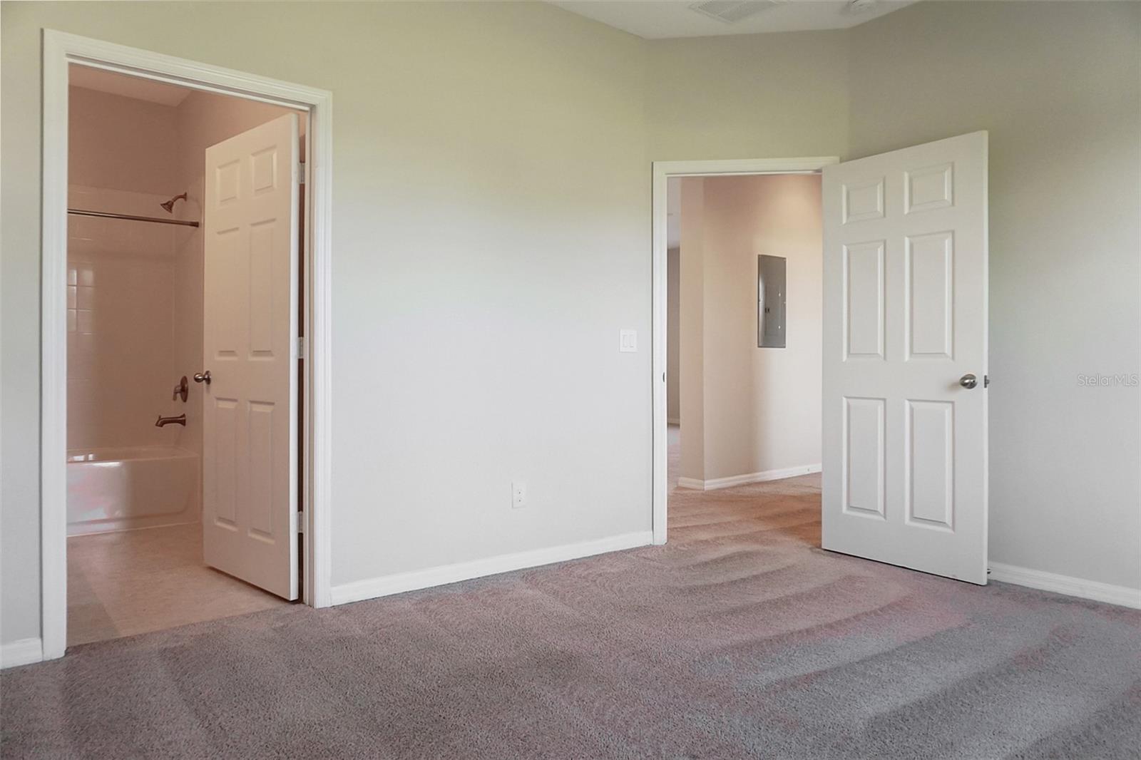 Image 12 of 27 For 1764 Coriander Drive