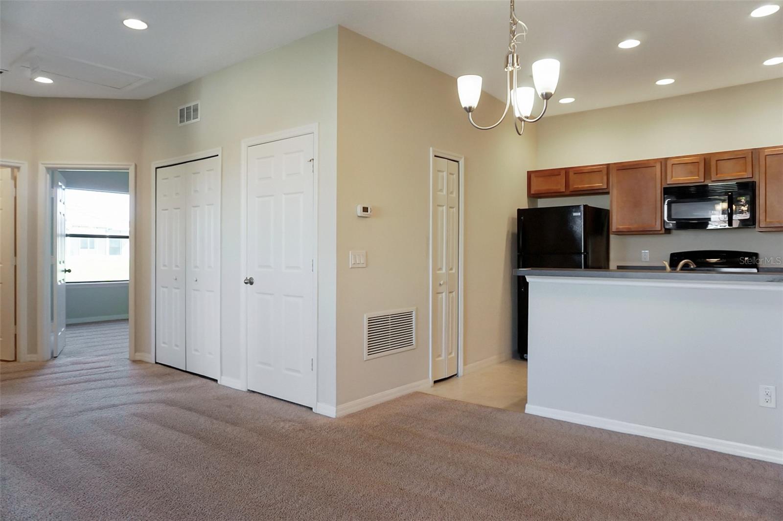 Image 5 of 27 For 1764 Coriander Drive