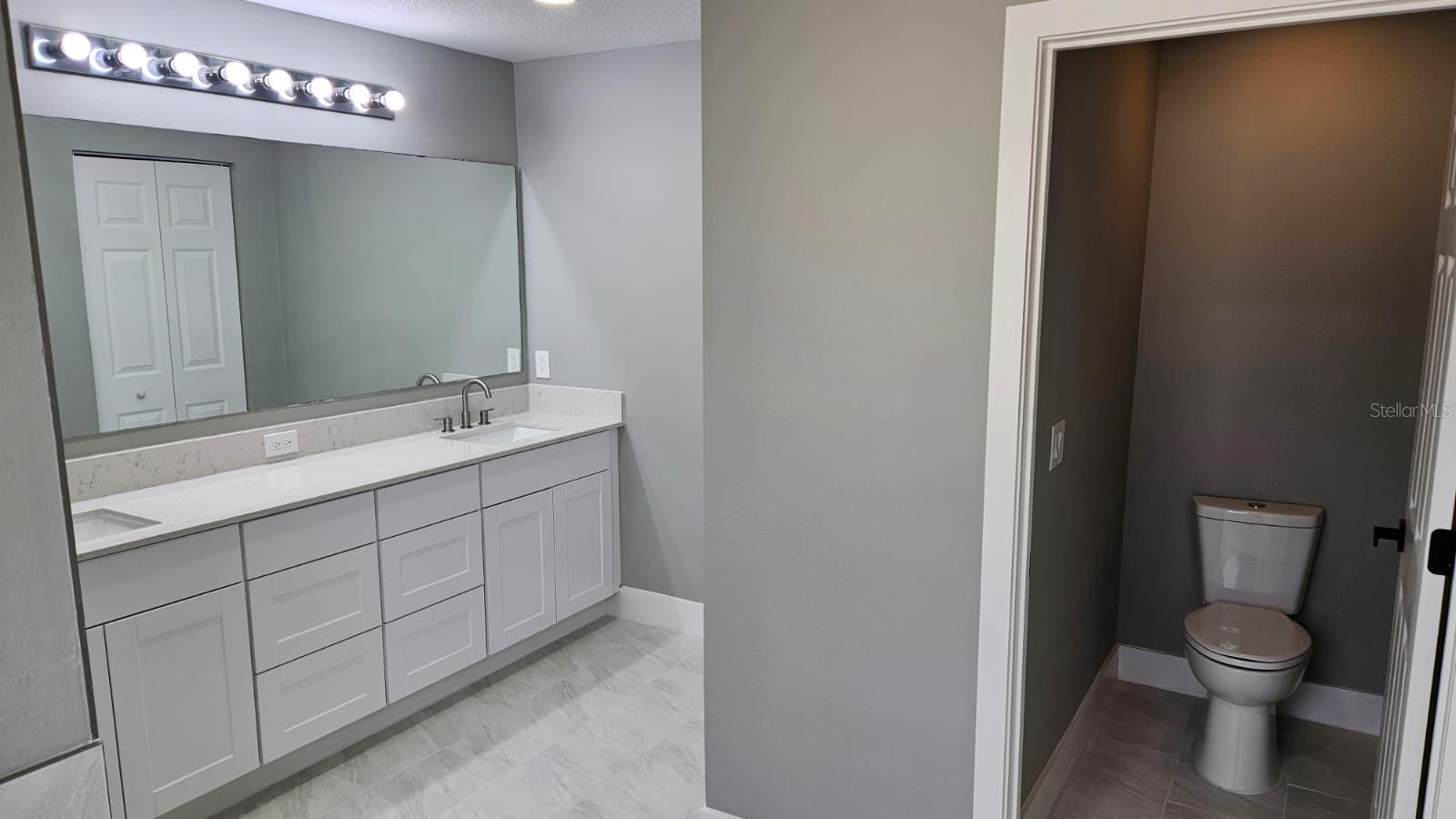 Image 11 of 33 For 5209 Creekside Park Avenue