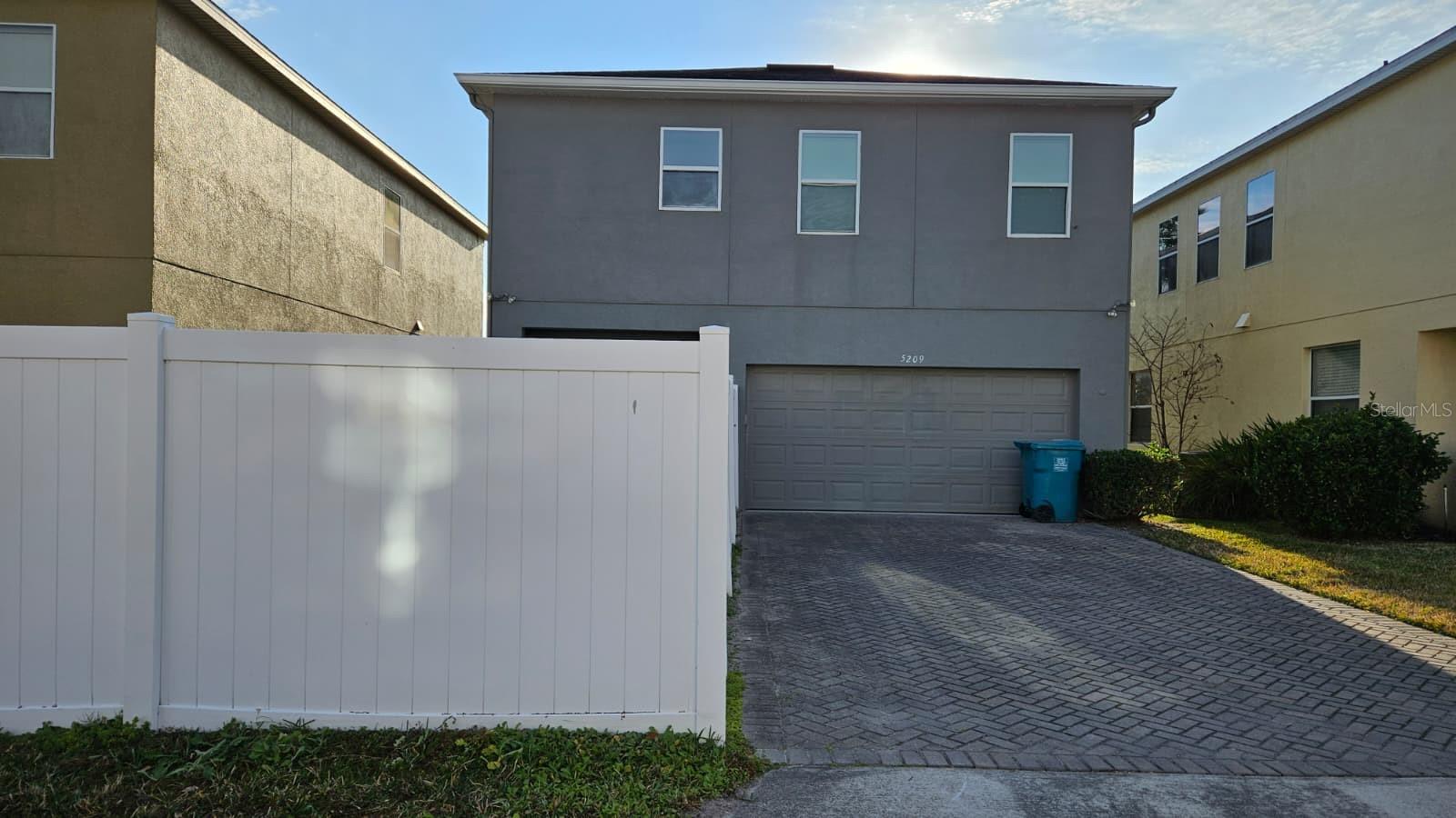 Image 18 of 33 For 5209 Creekside Park Avenue