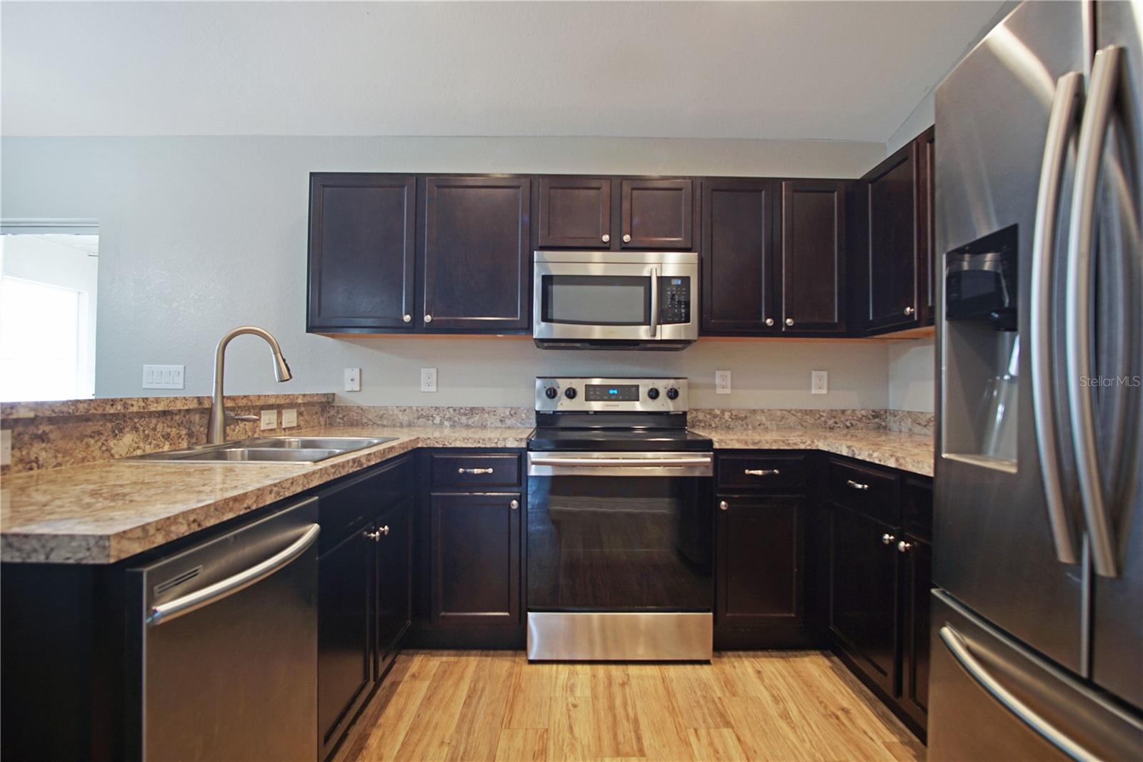 Image 4 of 26 For 661 Persian Drive