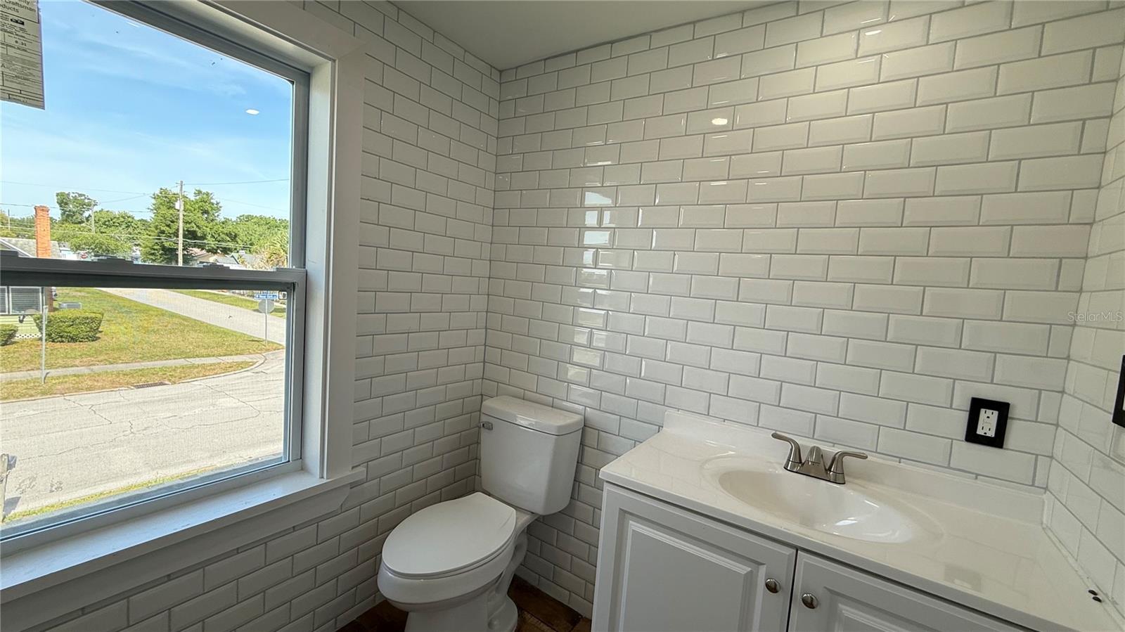 Image 19 of 24 For 701 New York Avenue