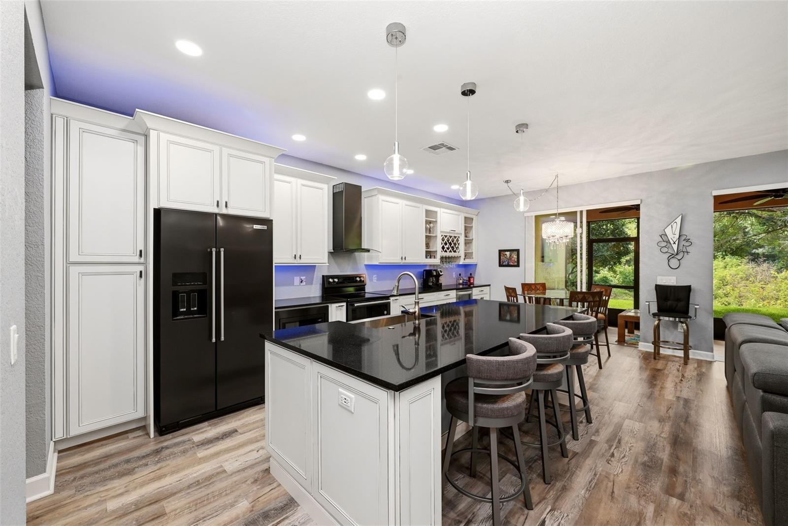 Image 11 of 50 For 8334 Riverdale Lane 10320