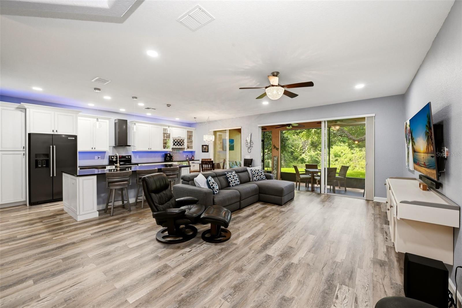 Image 20 of 50 For 8334 Riverdale Lane 10320