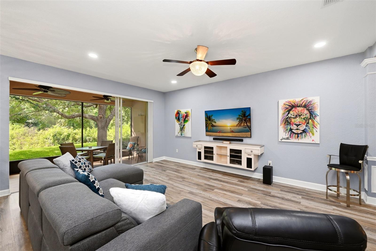 Image 23 of 50 For 8334 Riverdale Lane 10320