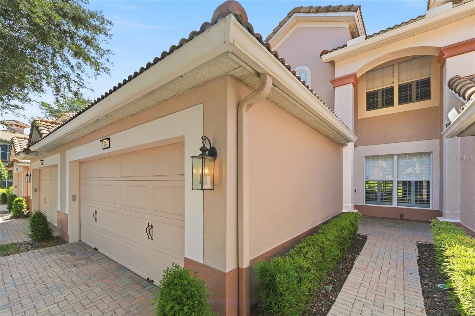 Image 3 of 50 For 8334 Riverdale Lane 10320