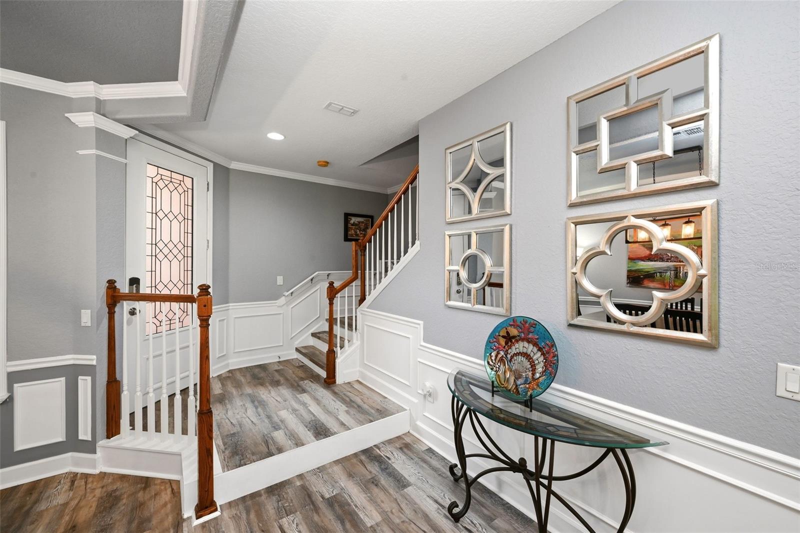 Image 6 of 50 For 8334 Riverdale Lane 10320
