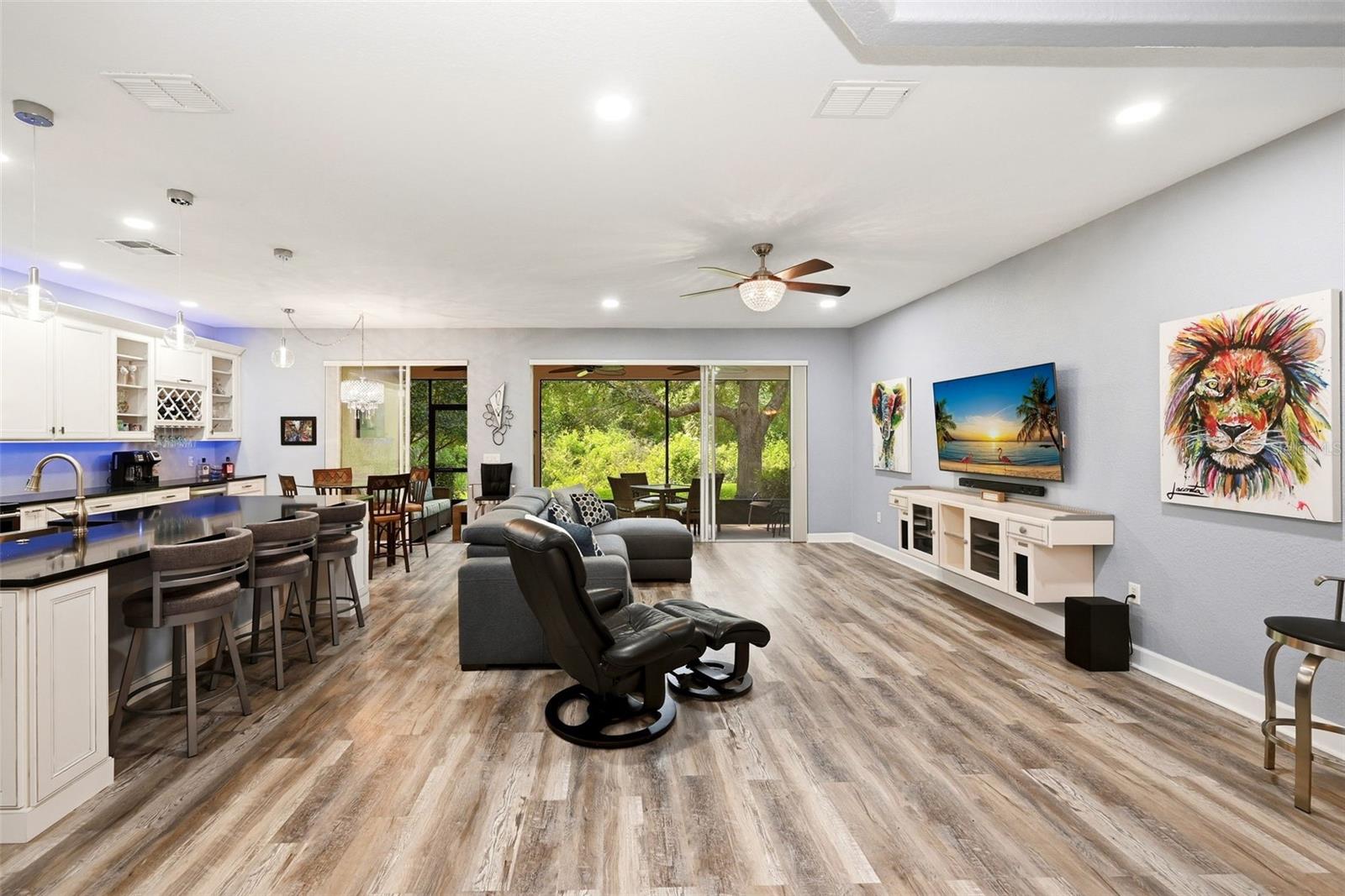 Image 9 of 50 For 8334 Riverdale Lane 10320