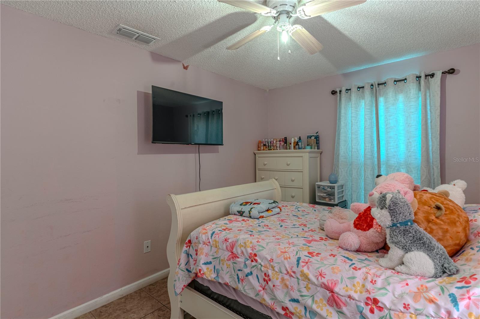 Image 17 of 32 For 1240 Clarion Circle
