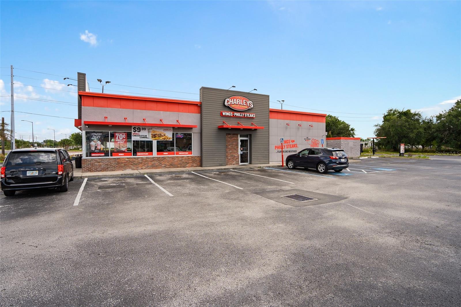 Image 9 of 26 For 3250 Vine Street