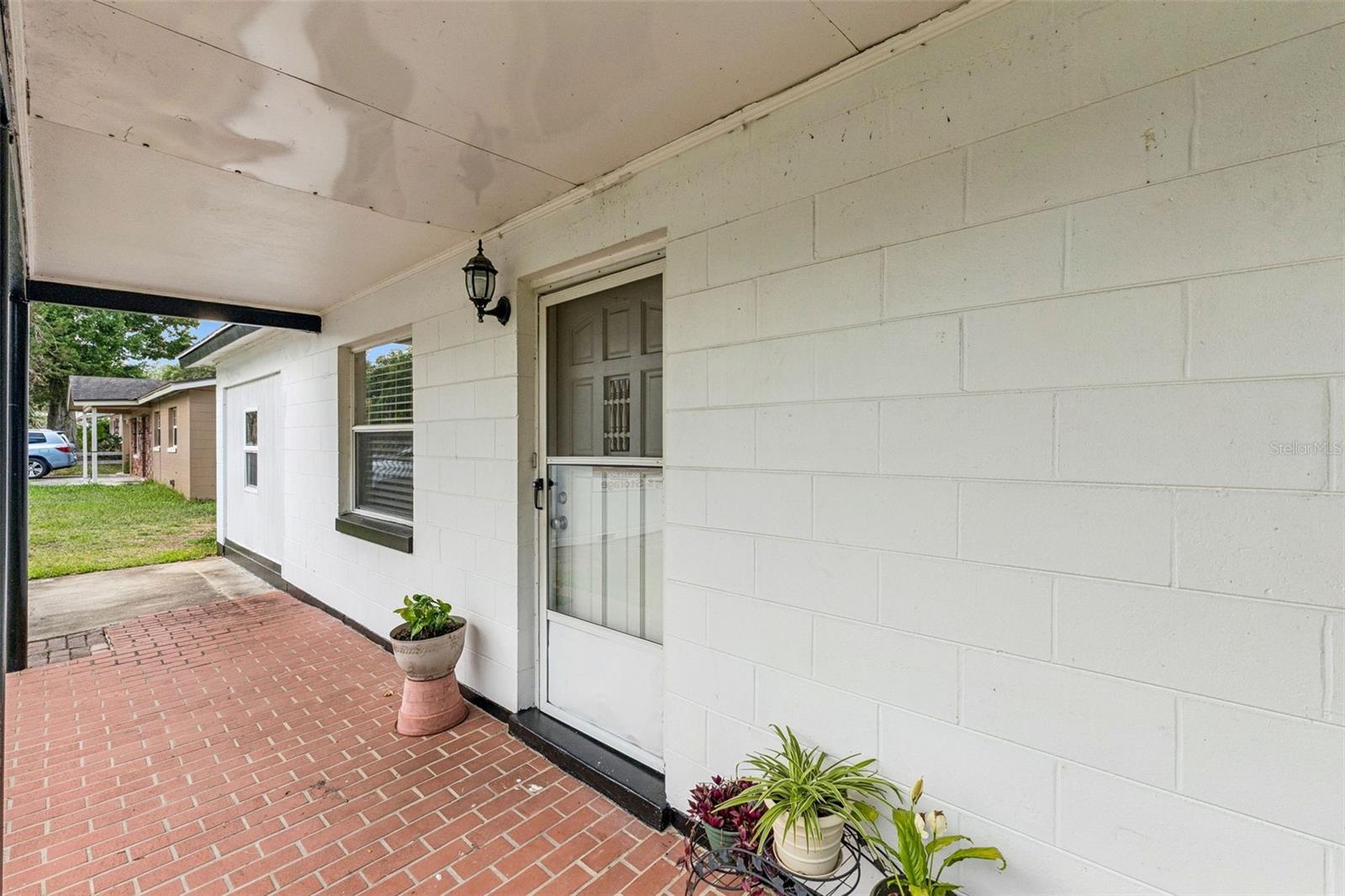 Image 3 of 32 For 1152 Pineview Drive
