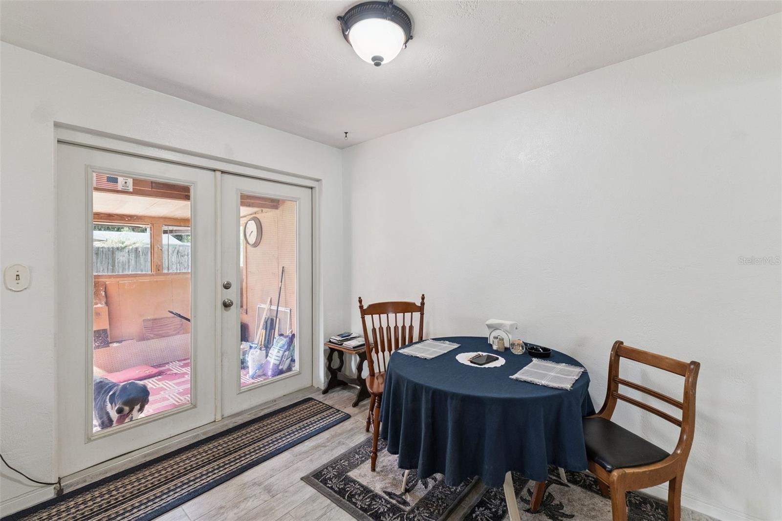 Image 9 of 32 For 1152 Pineview Drive