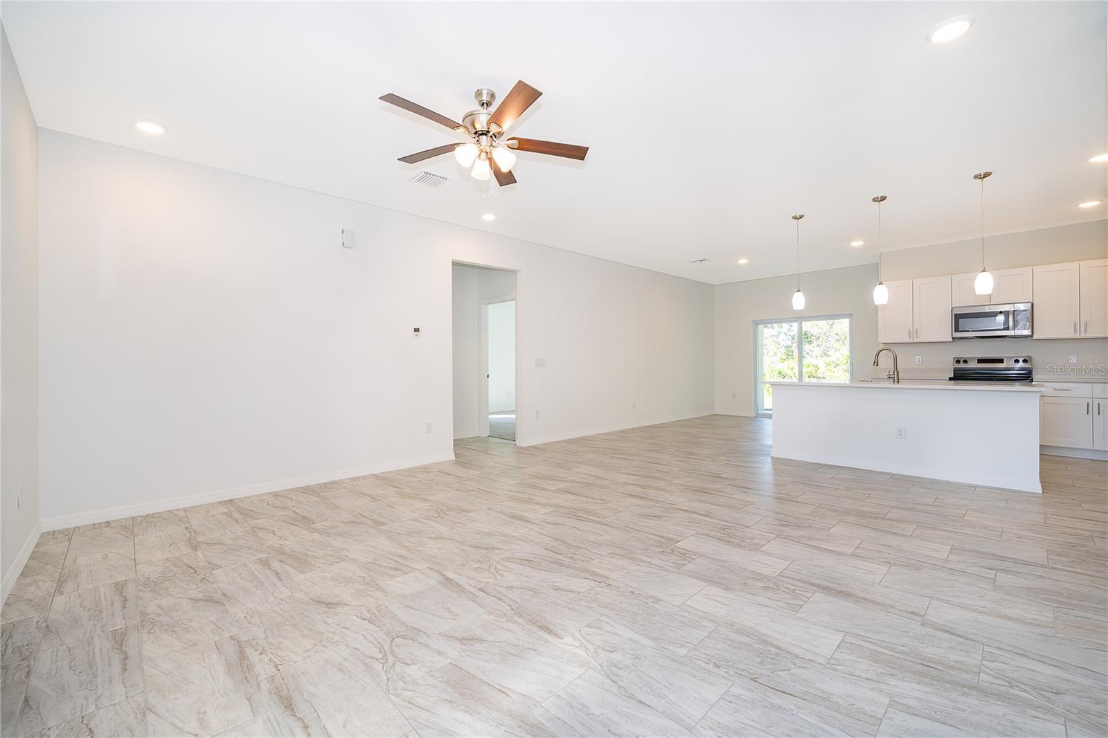 Image 27 of 28 For 600 Rosaro Court