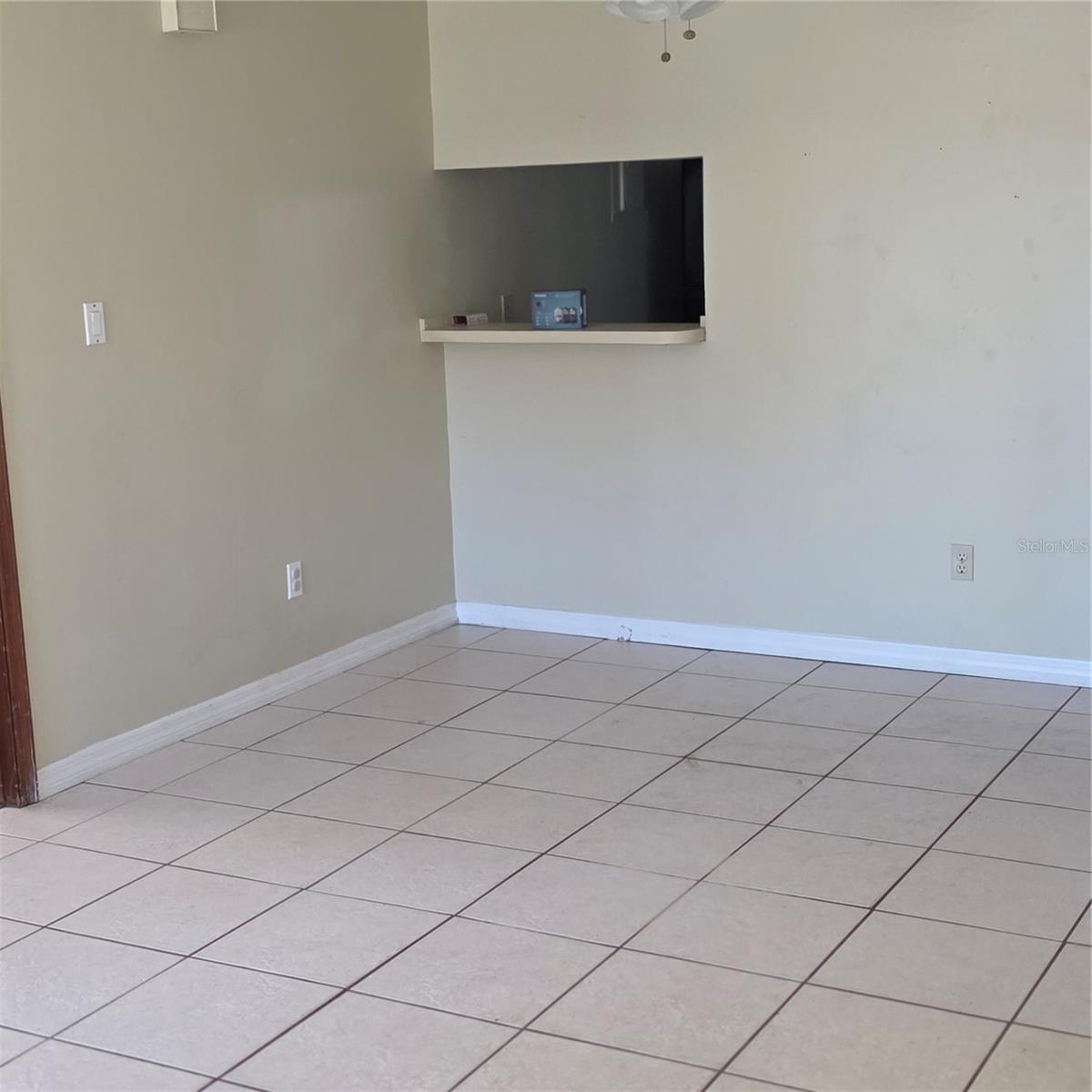 Image 6 of 16 For 484 Tamarack Street