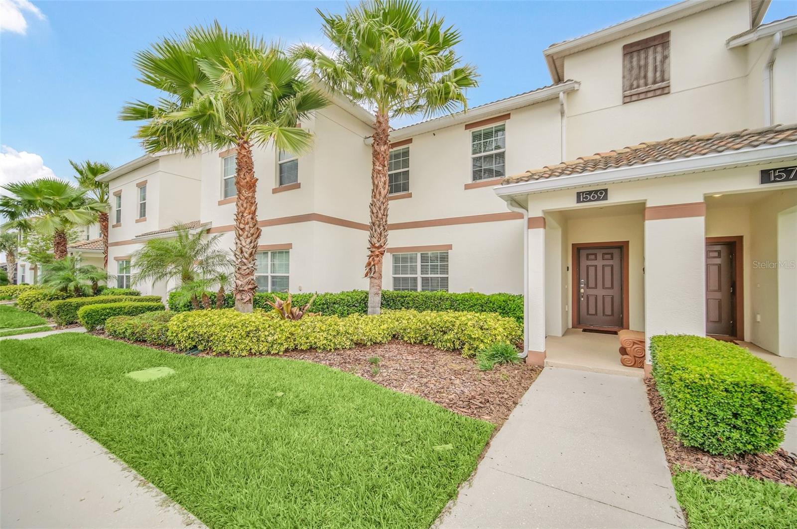 Image 2 of 40 For 1569 Plunker Drive