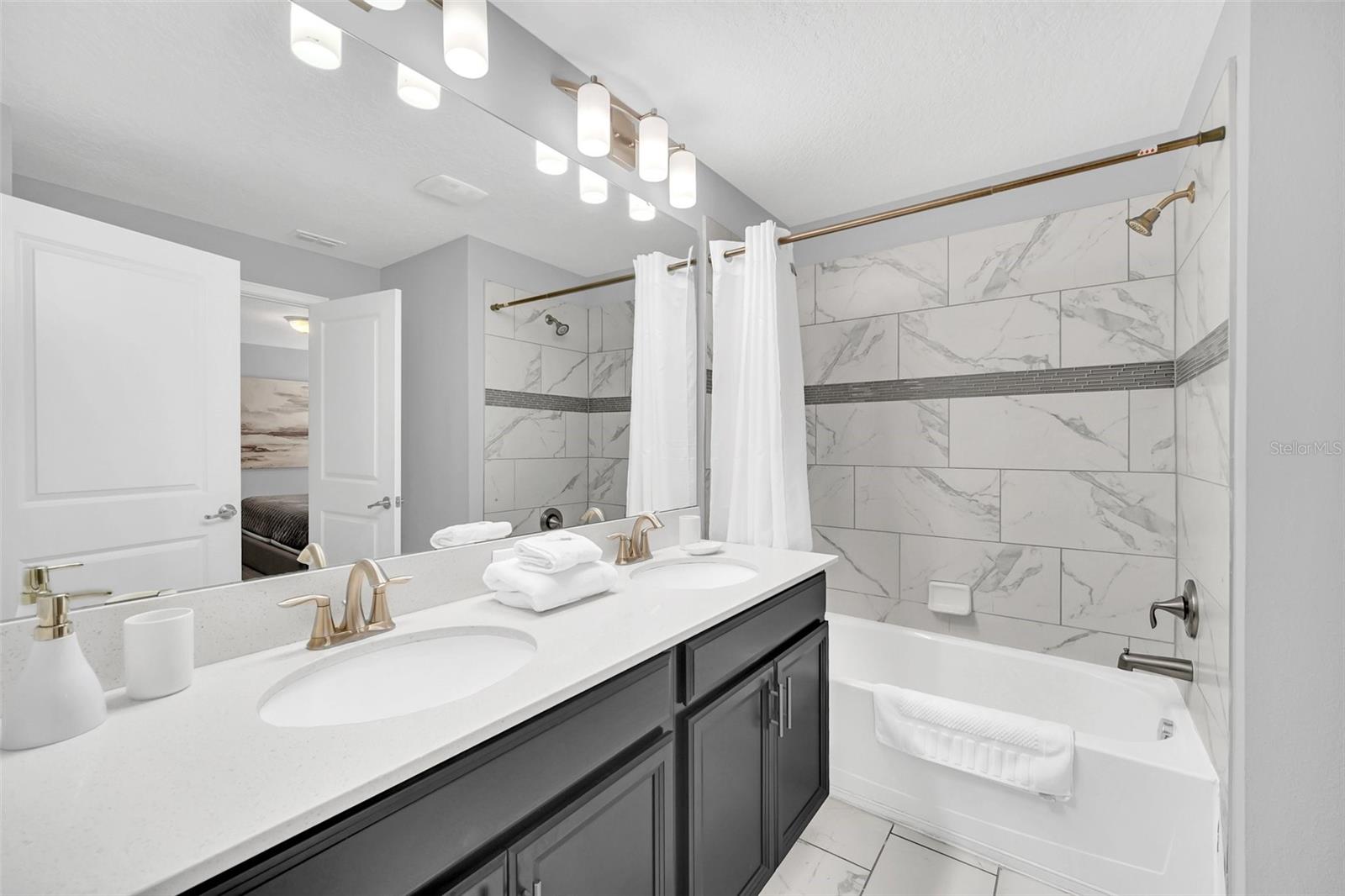 Image 22 of 40 For 1569 Plunker Drive