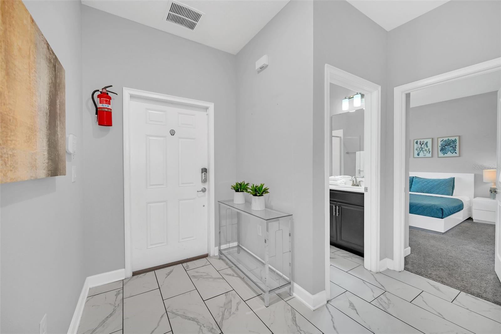 Image 4 of 40 For 1569 Plunker Drive