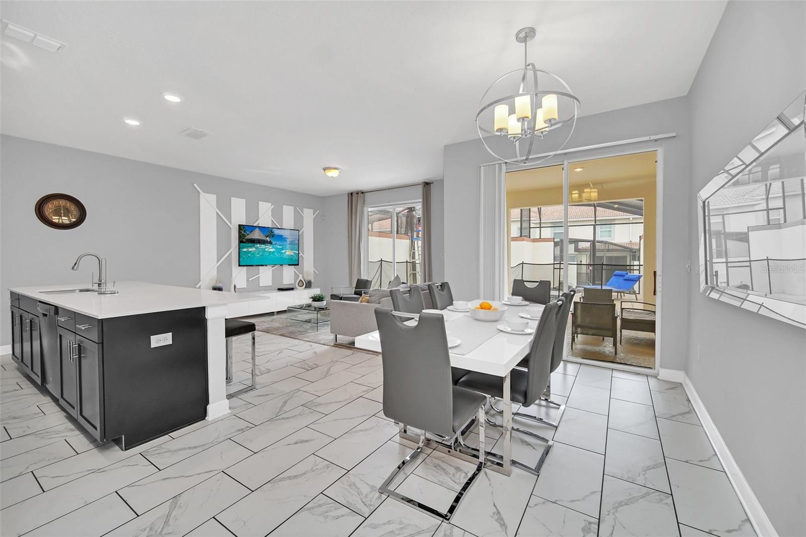 Image 5 of 40 For 1569 Plunker Drive