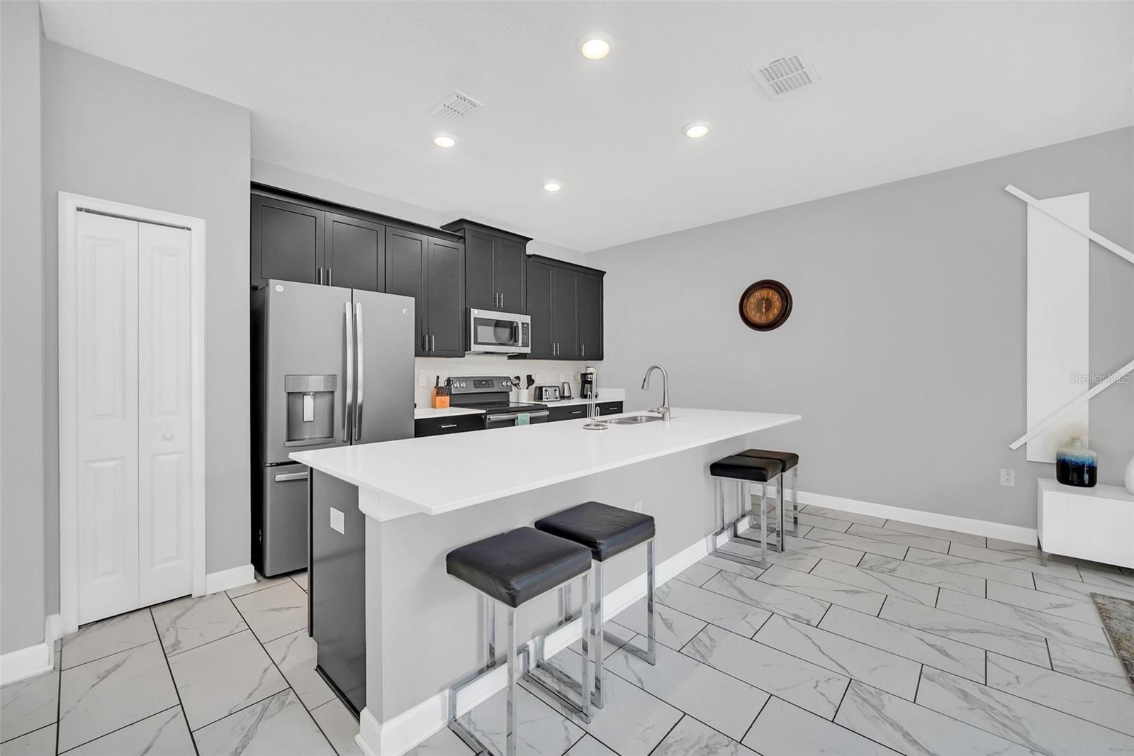 Image 7 of 40 For 1569 Plunker Drive