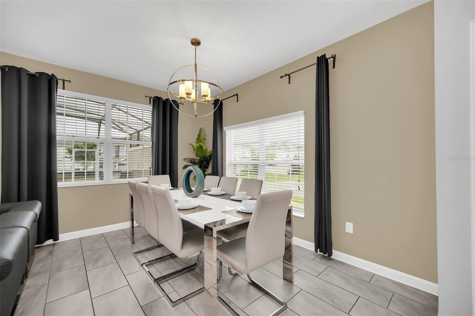 Image 14 of 47 For 9017 Dogleg Drive