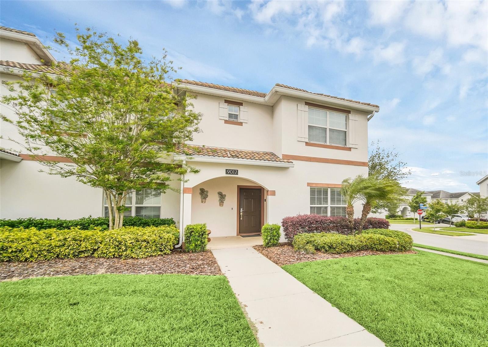Image 2 of 47 For 9017 Dogleg Drive